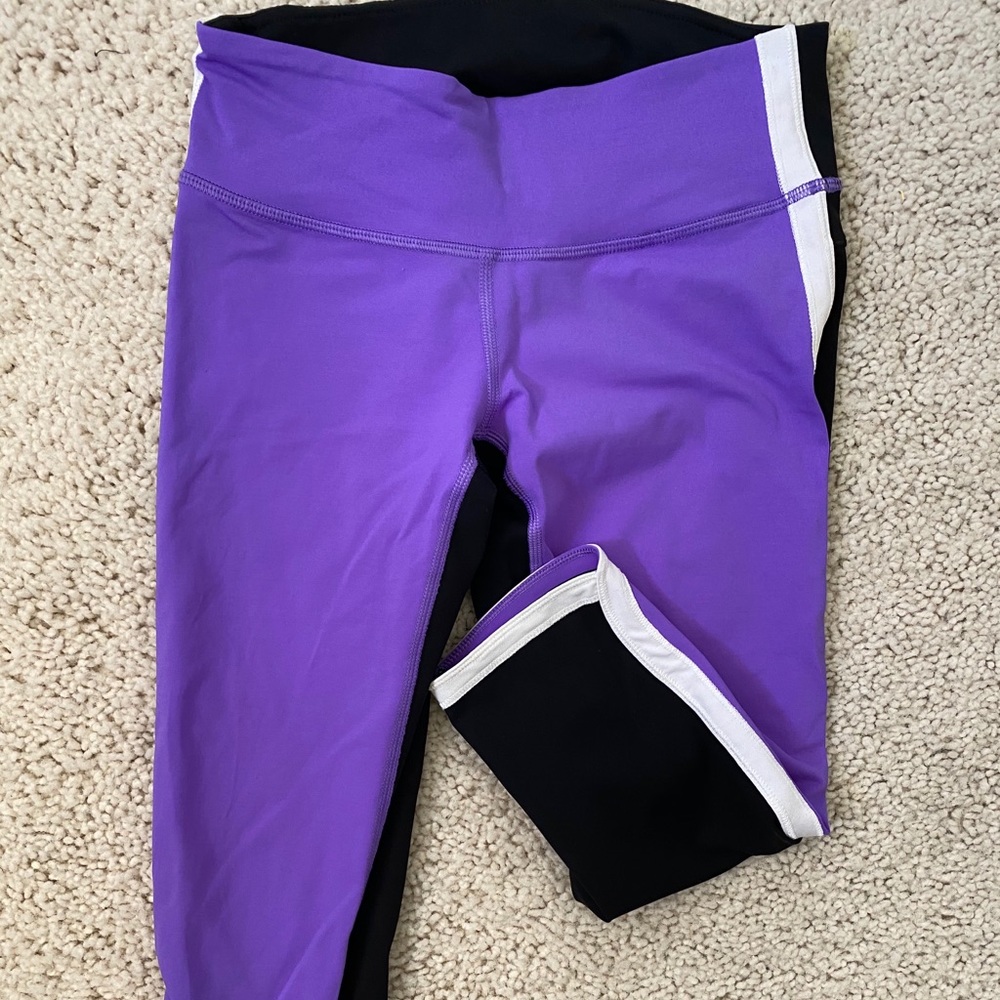 Lululemon crop pant size 4
